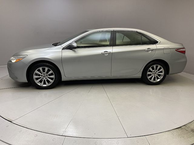 2016 Toyota Camry XLE