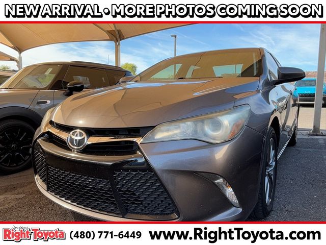 2016 Toyota Camry 