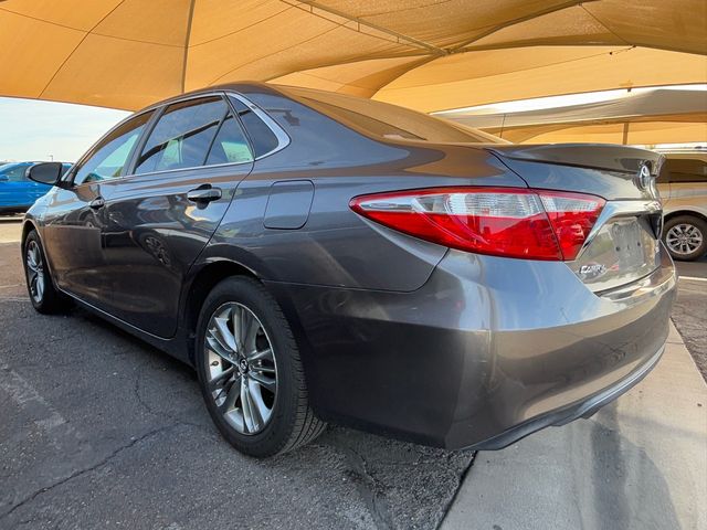 2016 Toyota Camry SE