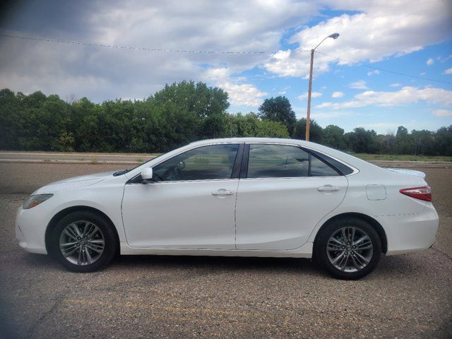 2016 Toyota Camry 