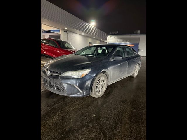 2016 Toyota Camry SE