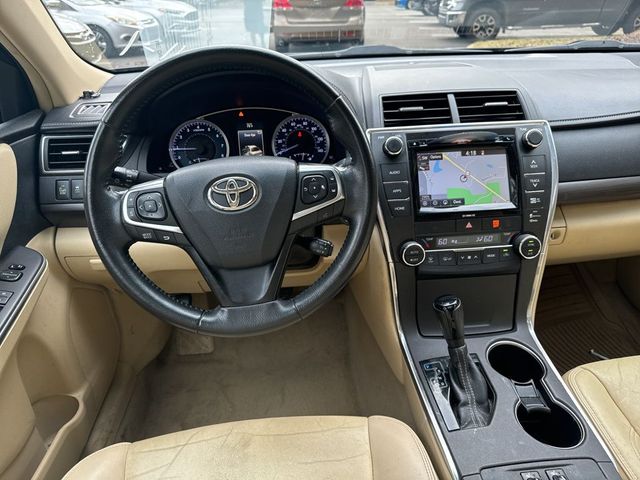 2016 Toyota Camry XLE