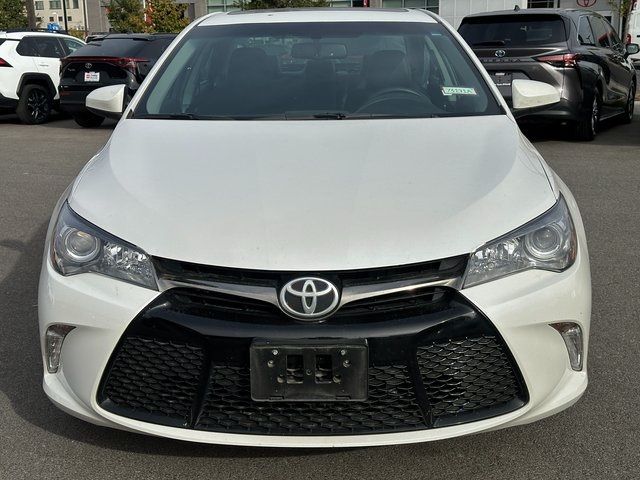 2016 Toyota Camry XSE