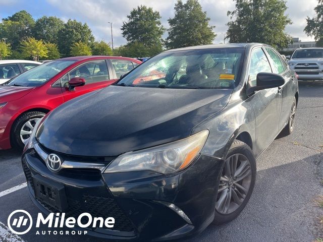 2016 Toyota Camry SE