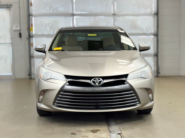 2016 Toyota Camry XLE