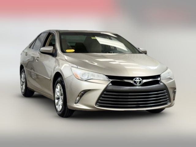 2016 Toyota Camry XLE