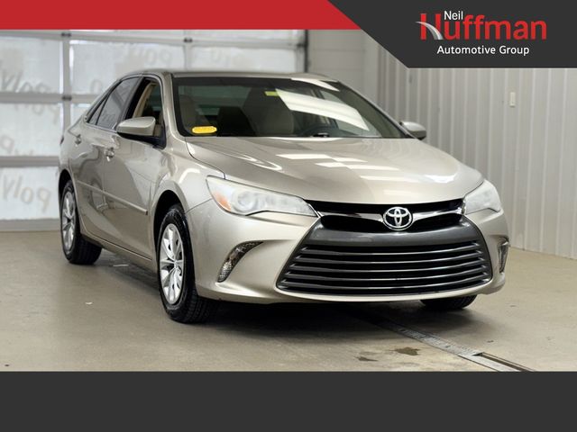 2016 Toyota Camry XLE