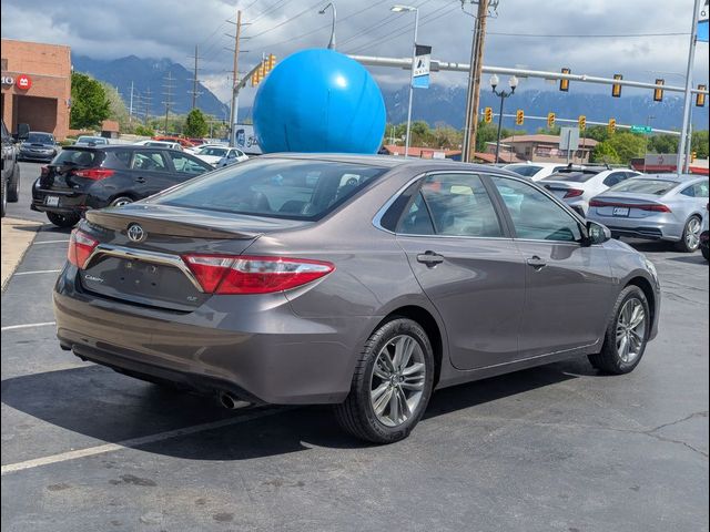 2016 Toyota Camry 