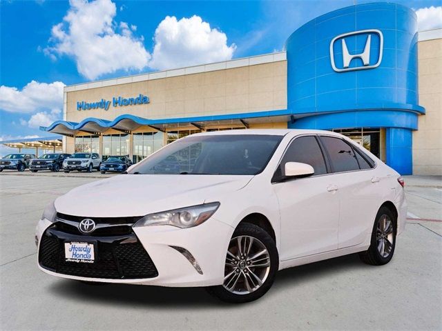 2016 Toyota Camry SE