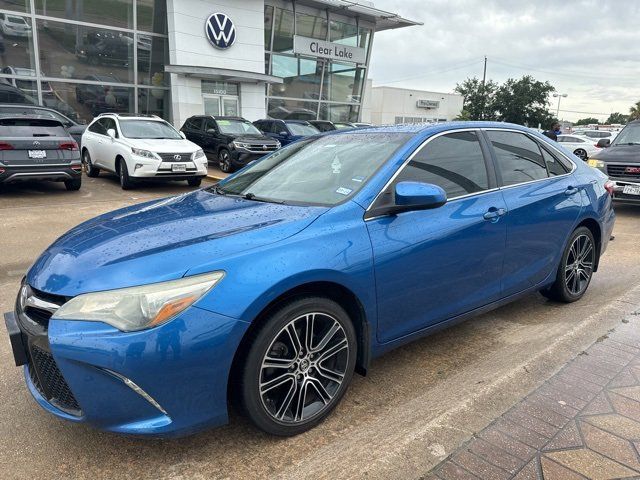 2016 Toyota Camry XLE