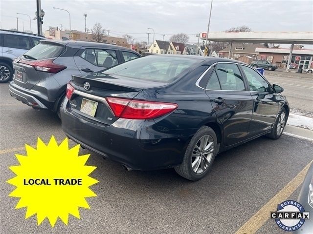 2016 Toyota Camry SE