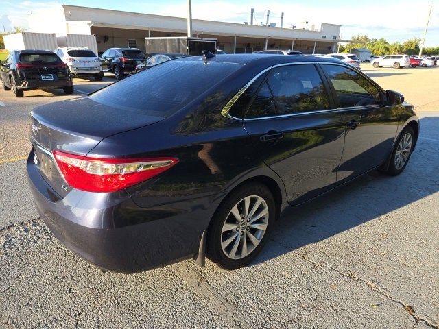 2016 Toyota Camry XLE