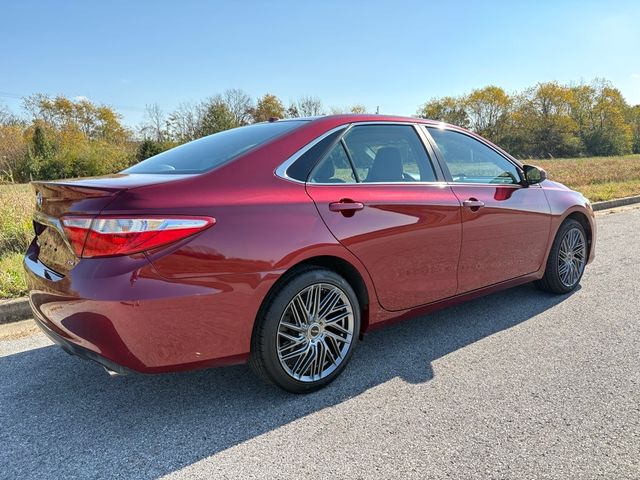 2016 Toyota Camry XSE