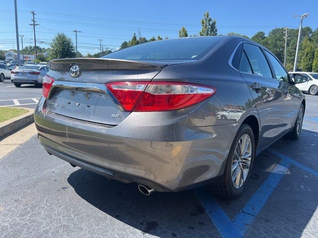 2016 Toyota Camry SE