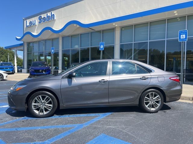 2016 Toyota Camry SE