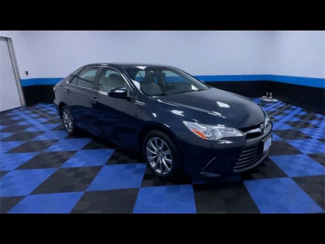 2016 Toyota Camry XLE