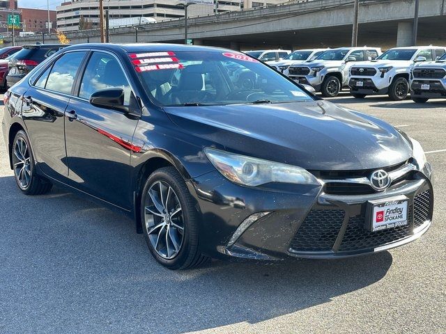 2016 Toyota Camry XSE