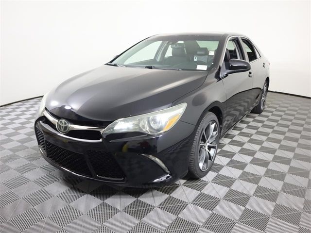 2016 Toyota Camry XSE