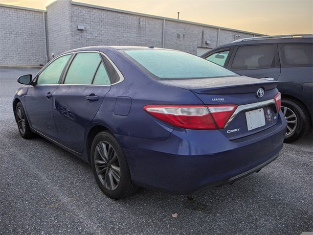 2016 Toyota Camry 