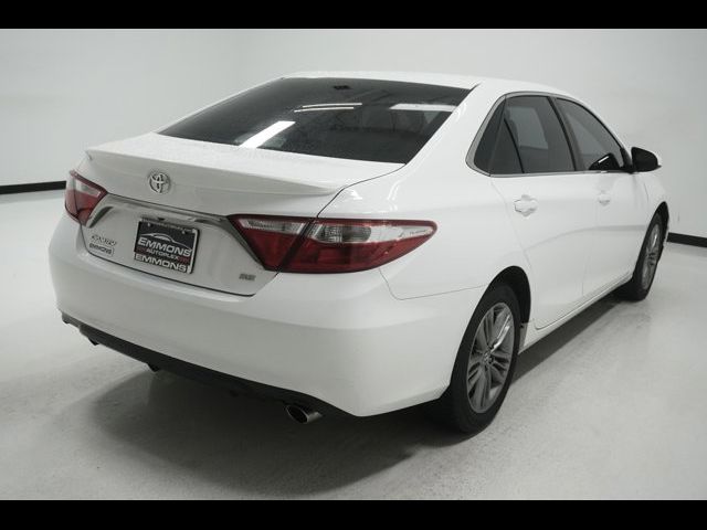 2016 Toyota Camry SE