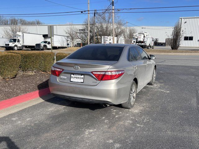 2016 Toyota Camry XLE