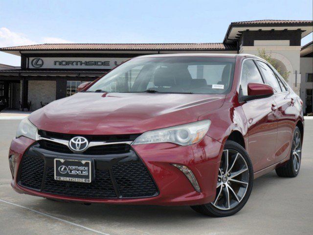 2016 Toyota Camry XSE