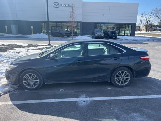 2016 Toyota Camry SE