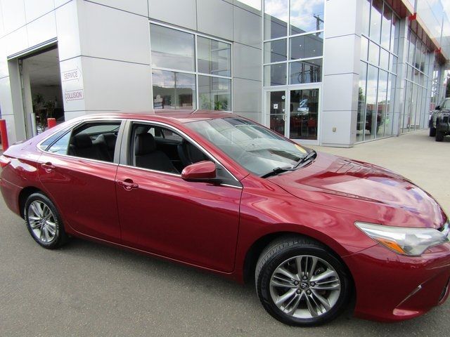 2016 Toyota Camry SE