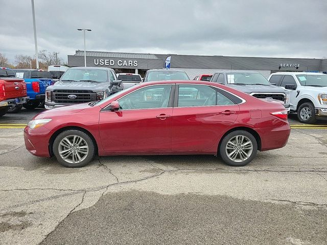 2016 Toyota Camry SE