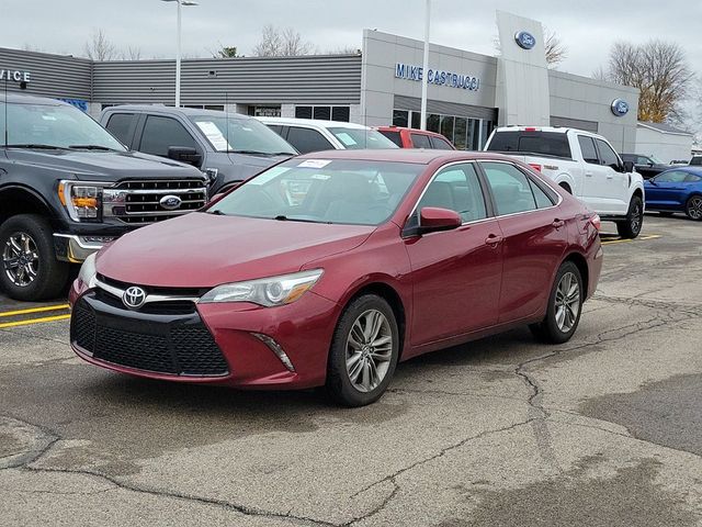 2016 Toyota Camry SE