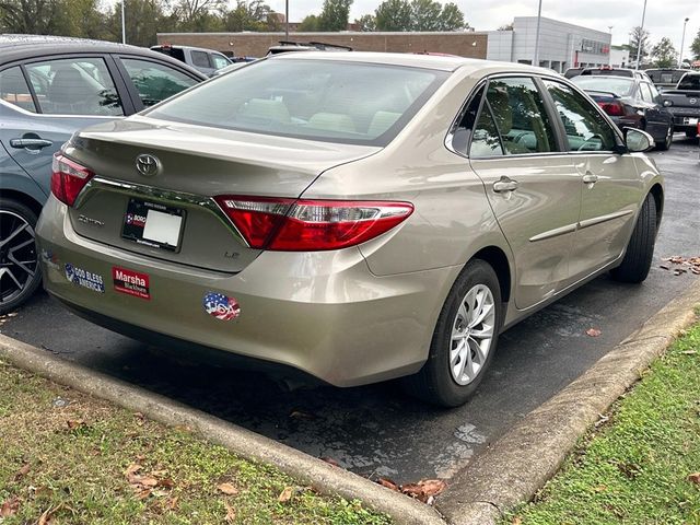 2016 Toyota Camry LE