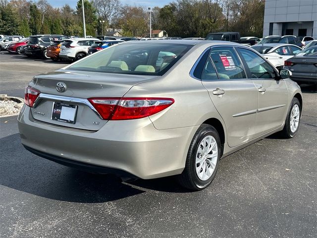 2016 Toyota Camry LE