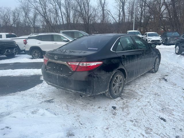 2016 Toyota Camry SE