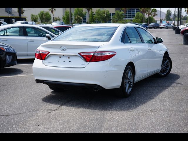 2016 Toyota Camry SE