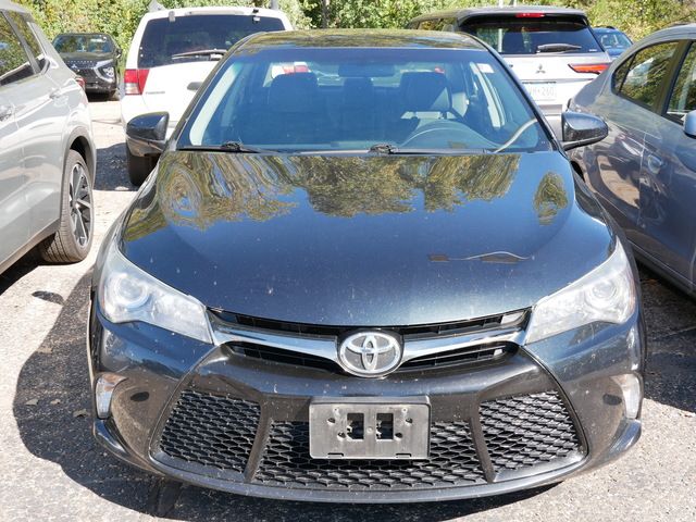 2016 Toyota Camry XLE