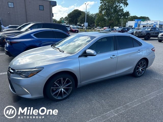 2016 Toyota Camry XSE