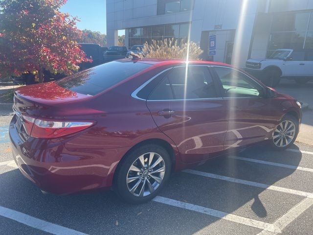 2016 Toyota Camry XLE