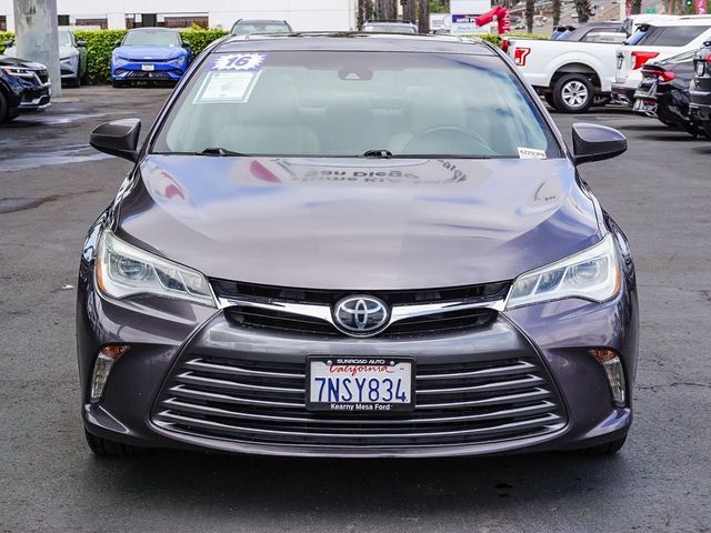 2016 Toyota Camry XLE