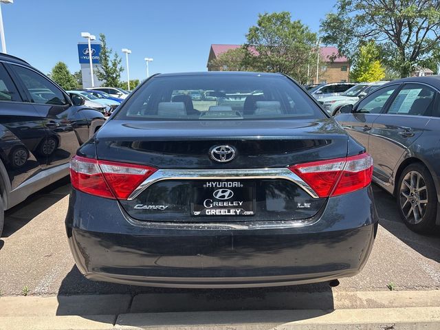 2016 Toyota Camry LE