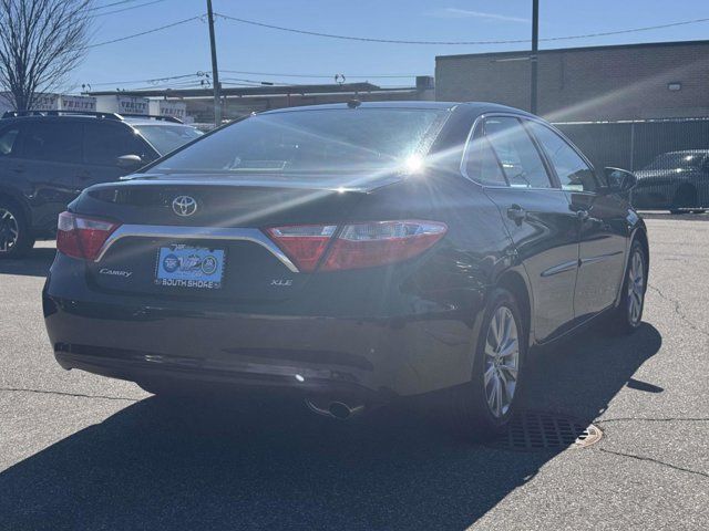 2016 Toyota Camry XLE