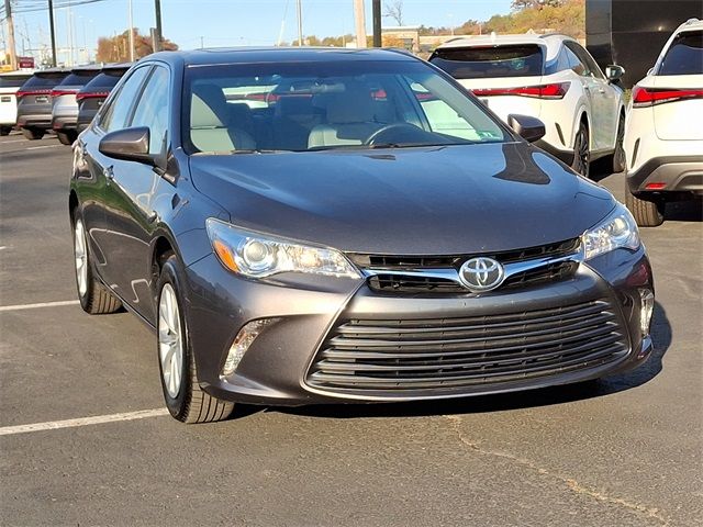 2016 Toyota Camry 