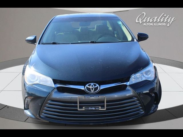2016 Toyota Camry XLE