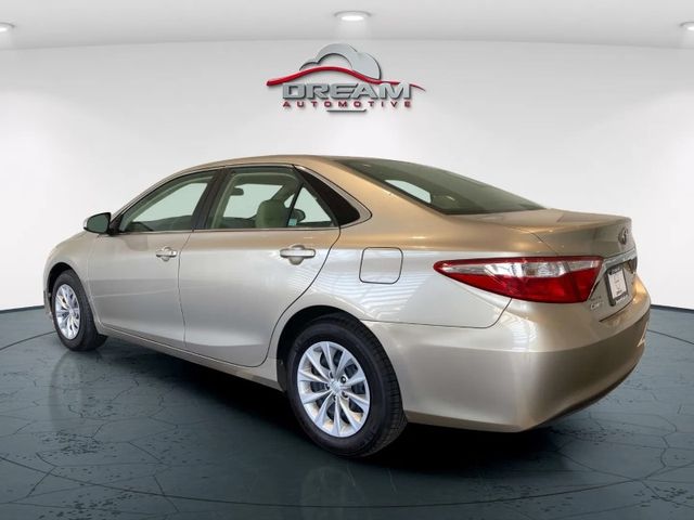 2016 Toyota Camry LE