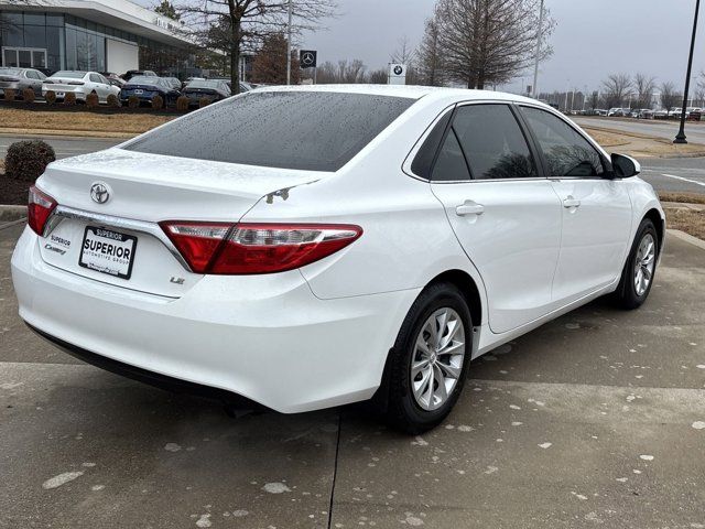 2016 Toyota Camry LE