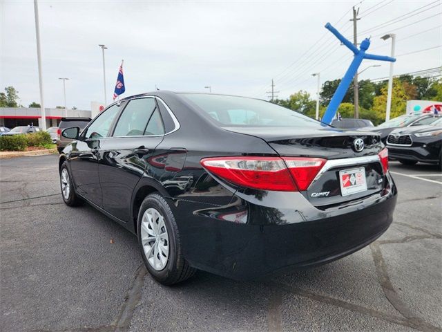 2016 Toyota Camry LE