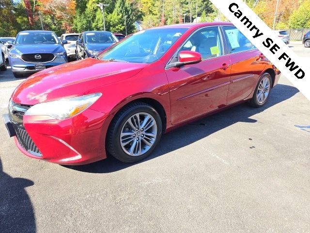 2016 Toyota Camry SE