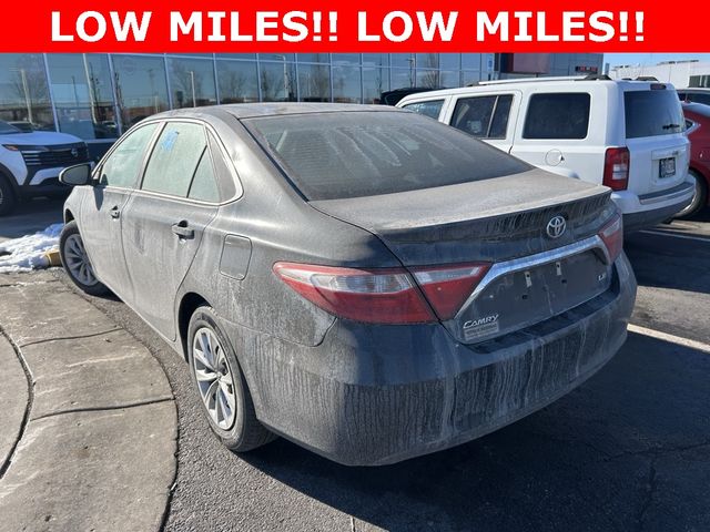 2016 Toyota Camry LE