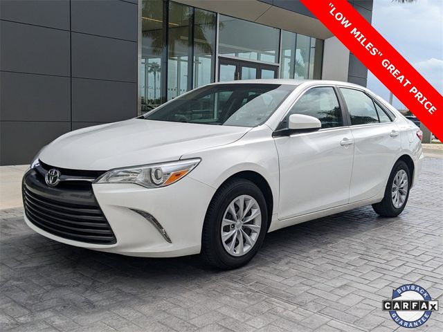 2016 Toyota Camry LE