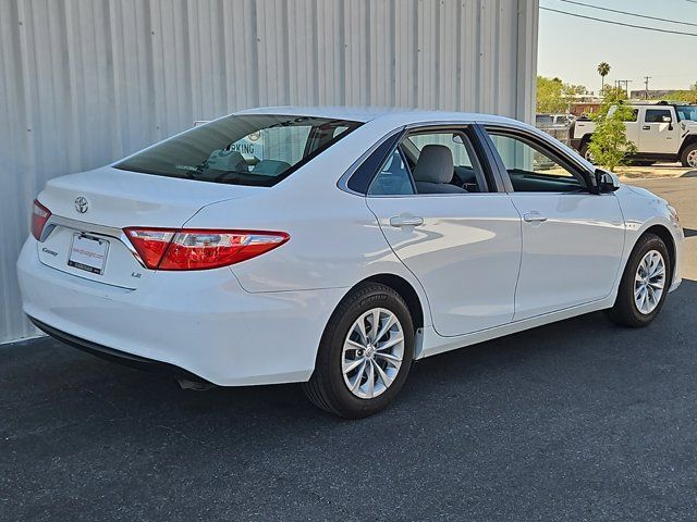 2016 Toyota Camry LE