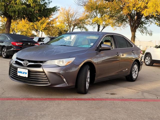 2016 Toyota Camry LE